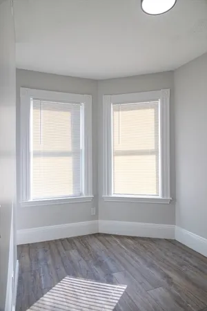 $5,200 | 626 East 6th Street, Unit 2, Boston, MA 02127