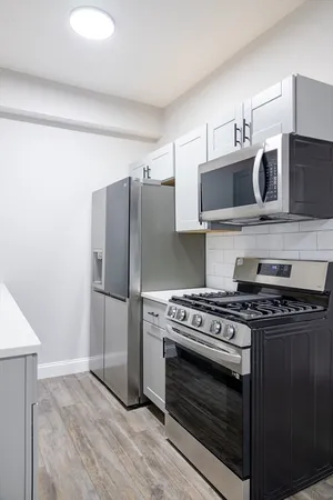 $5,200 | 626 East 6th Street, Unit 2, Boston, MA 02127