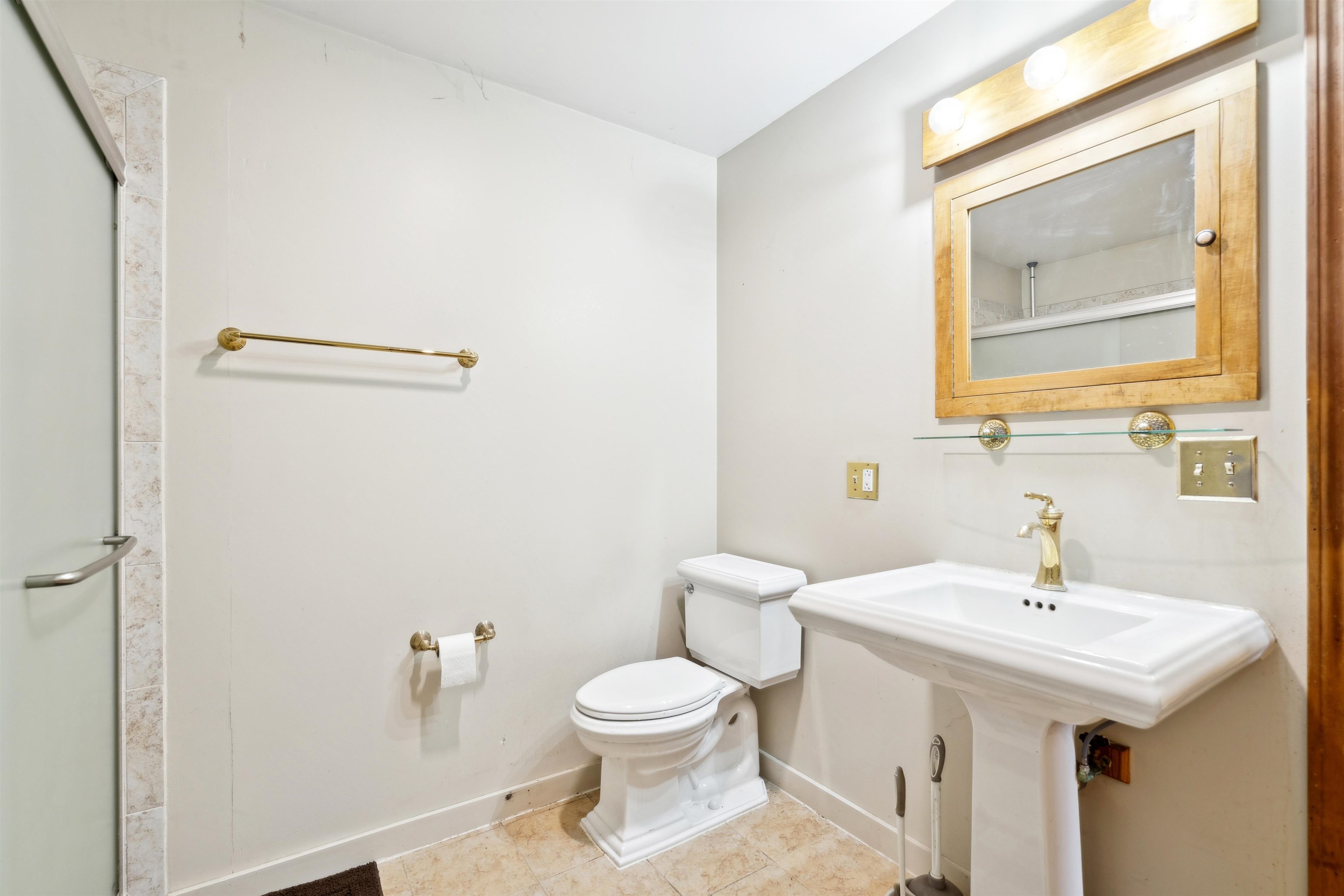 2 Thornberry Road Hanover, NH 03750 - Photo 38 of 45 Gallery Image 38
