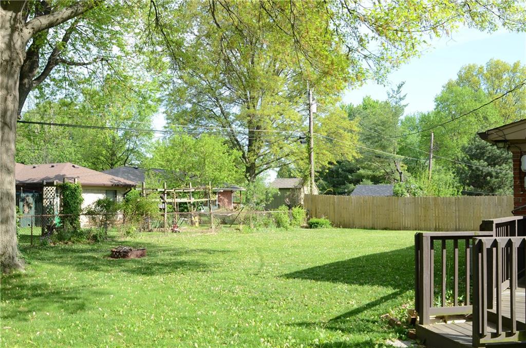 1239 Bluff Road Plainfield, IN 46168 - Photo 2 of 18 Gallery Image 2
