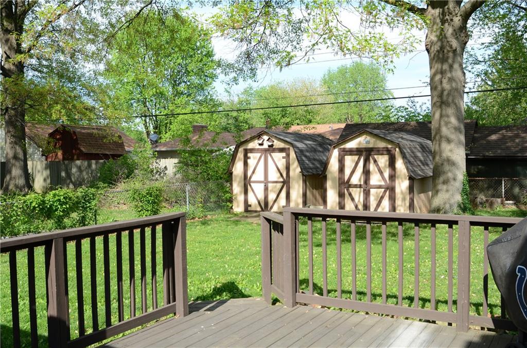 1239 Bluff Road Plainfield, IN 46168 - Photo 3 of 18 Gallery Image 3