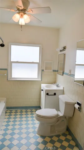 $1,749,500 | 147 Avenida Rosa, San Clemente, CA 92672