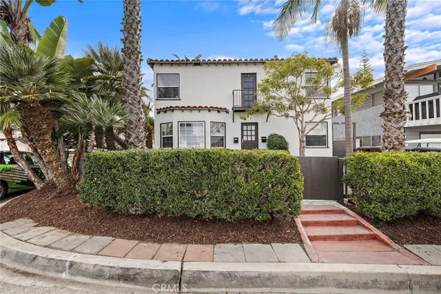 $1,749,500 | 147 Avenida Rosa, San Clemente, CA 92672
