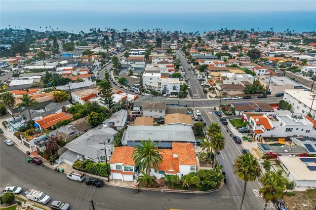 $1,749,500 | 147 Avenida Rosa, San Clemente, CA 92672