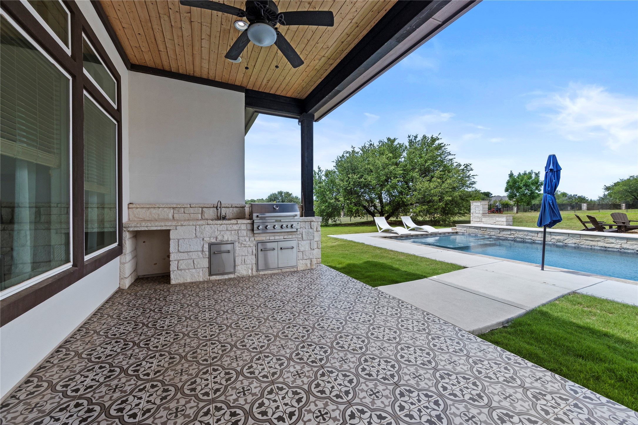 112 Red Mulberry Way Leander, TX 78641 - Photo 37 of 39