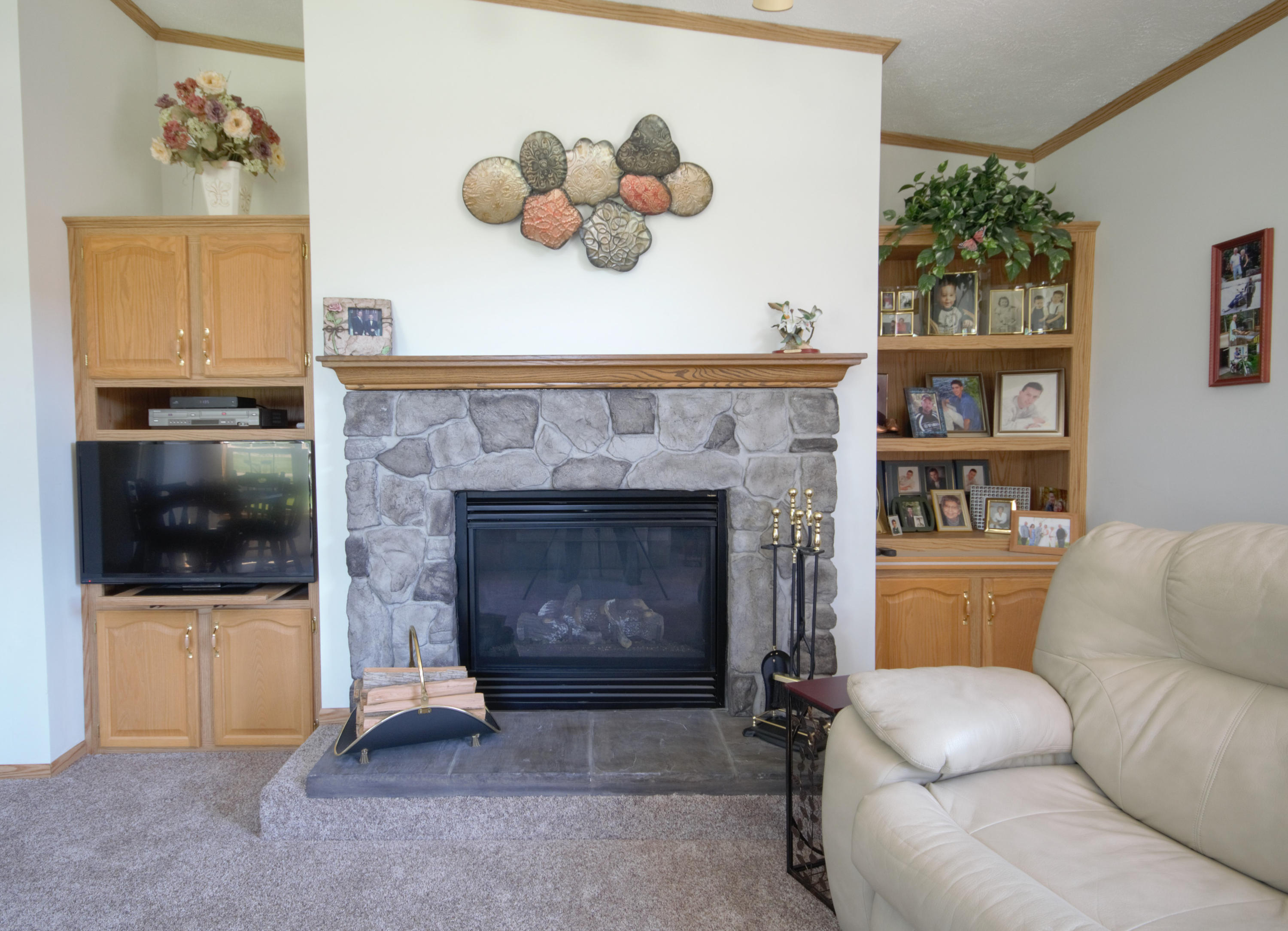 86 Fields Pond Road Holden, ME 04429 - Photo 21 of 32 FirePlace