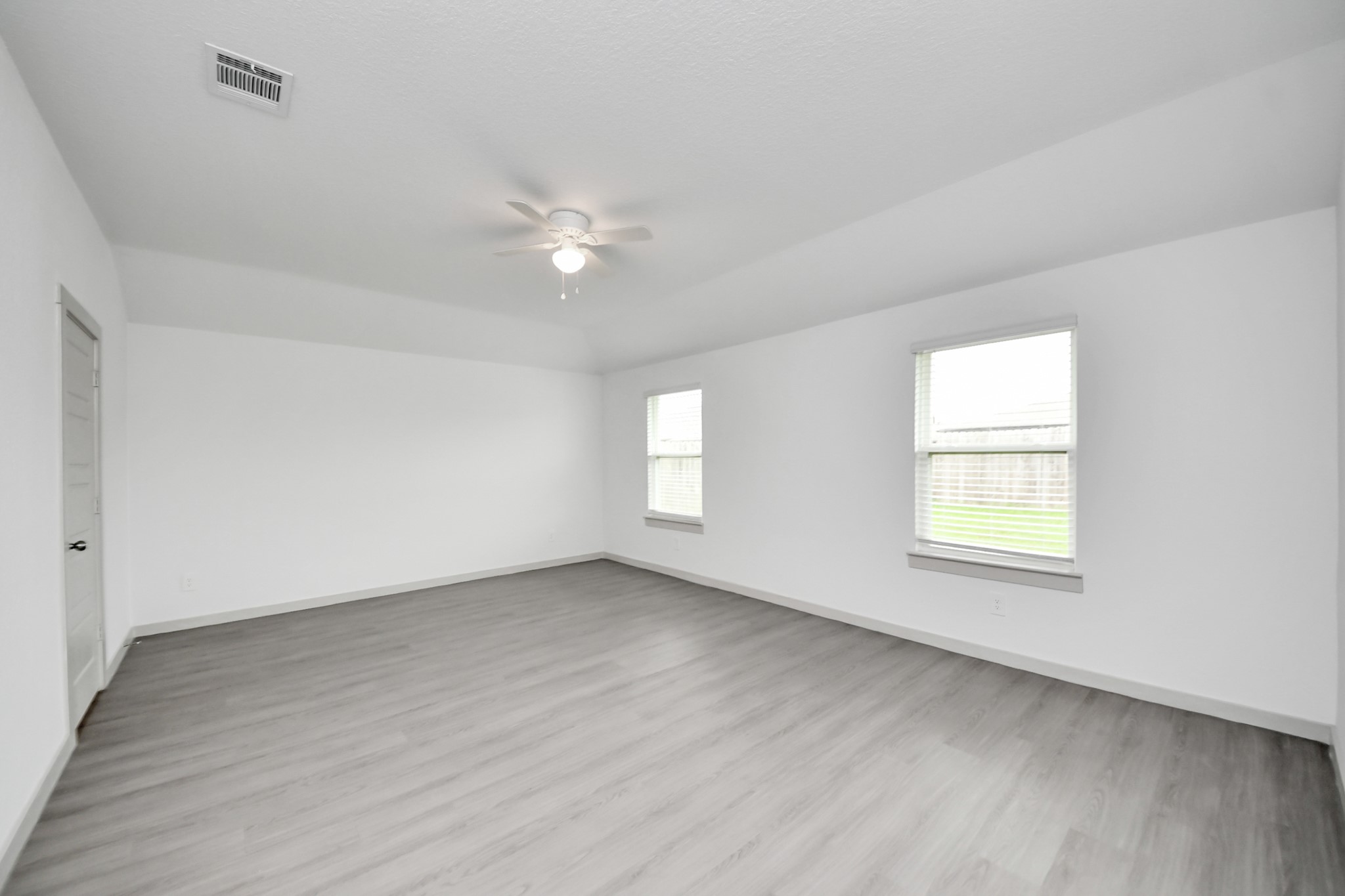 7803 Golden Rubia Lane Rosharon, TX 77583 - Photo 18 of 45 Gallery Image 18