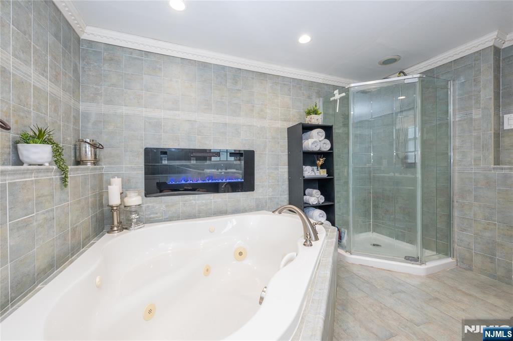 1555 Ratzer Road Wayne, NJ 07470 - Photo 22 of 47 Gallery Image 22