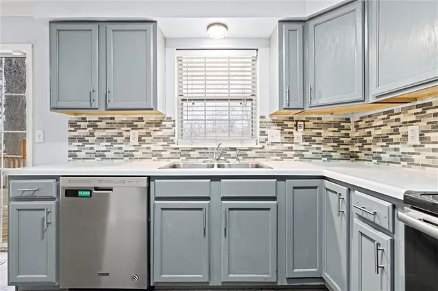 $259,950 | 9203 East 79th Street, Raytown, MO 64138