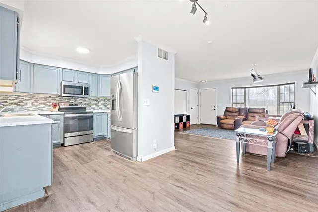 $259,950 | 9203 East 79th Street, Raytown, MO 64138