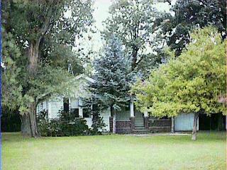 114 South Snow Prairie Road Bronson, MI 49028 - Photo 1 of 1 Primary Photo