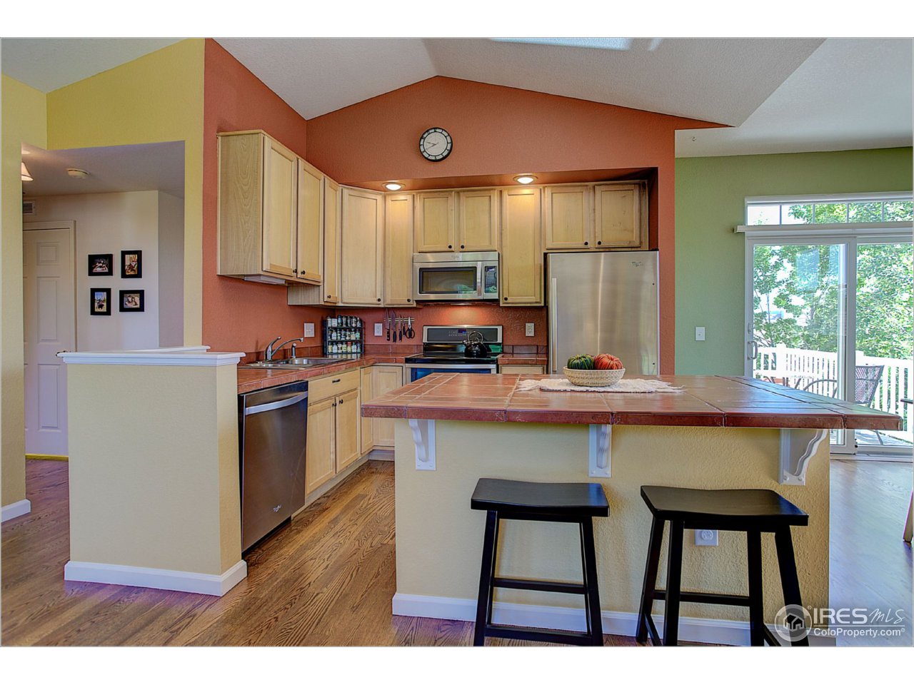 4501 Nelson Road, Unit 2504 Longmont, CO 80503 - Photo 5 of 21 light filled