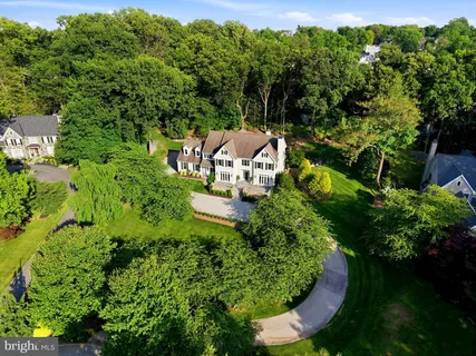 $2,250,000 | 640 Narcisi Lane, Wayne, PA 19087