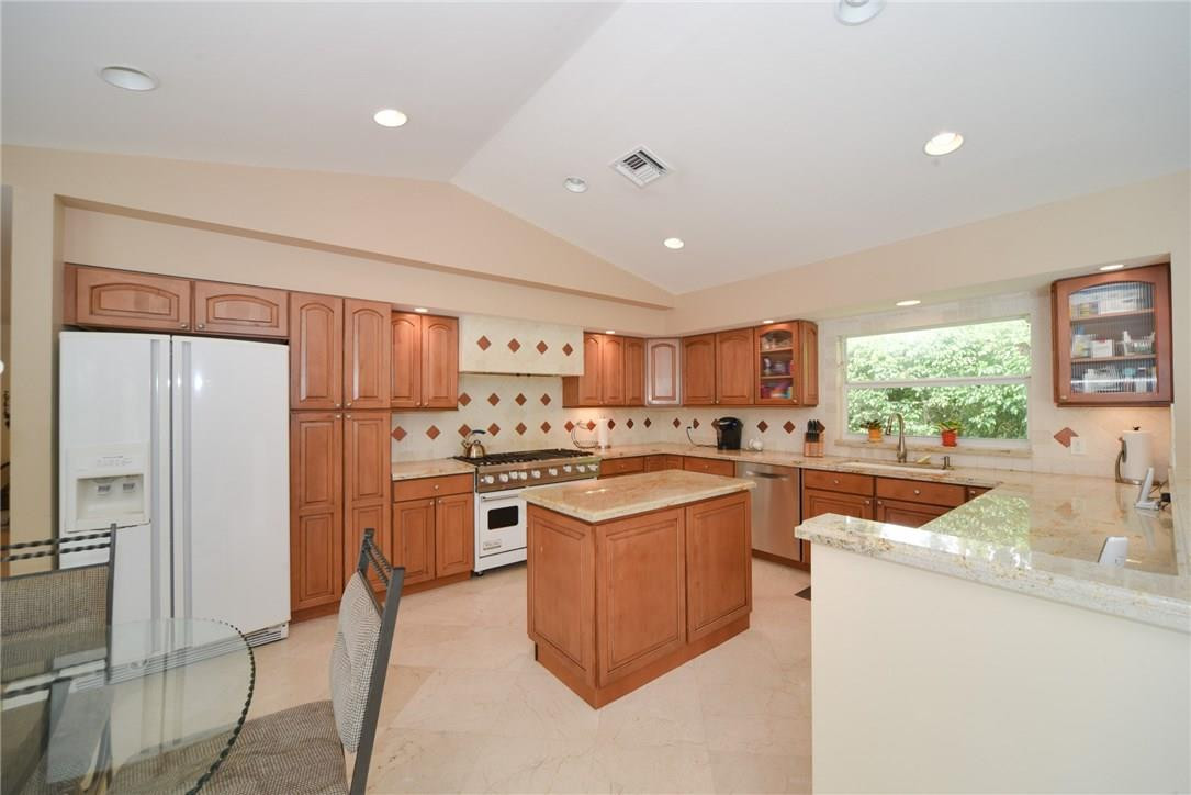2405 Northwest 36th Street Boca Raton, FL 33431 - Photo 19 of 47 Photo 19