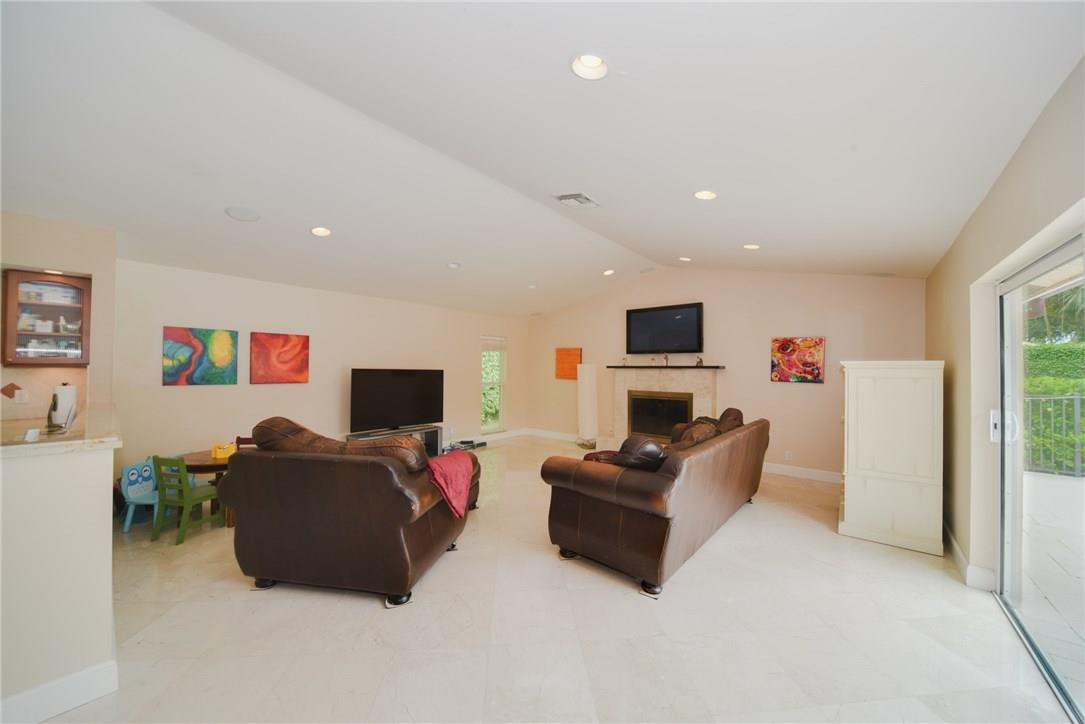 2405 Northwest 36th Street Boca Raton, FL 33431 - Photo 10 of 47 Photo 10