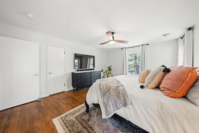 $674,000 | 2801 5th Avenue, Fort Worth, TX 76110