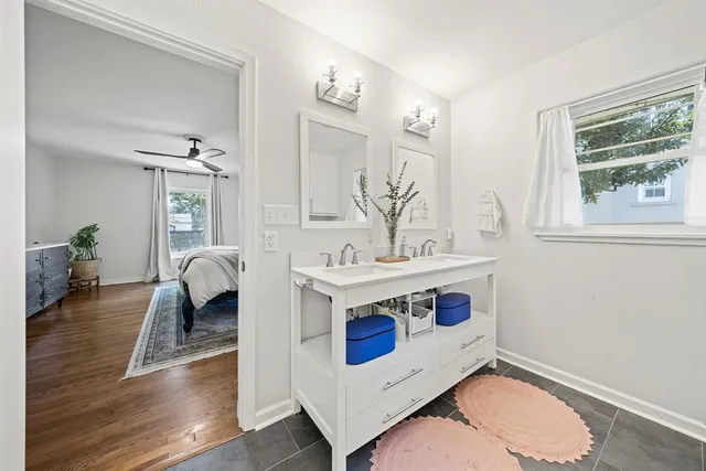 $674,000 | 2801 5th Avenue, Fort Worth, TX 76110