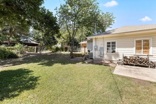 $674,000 | 2801 5th Avenue, Fort Worth, TX 76110