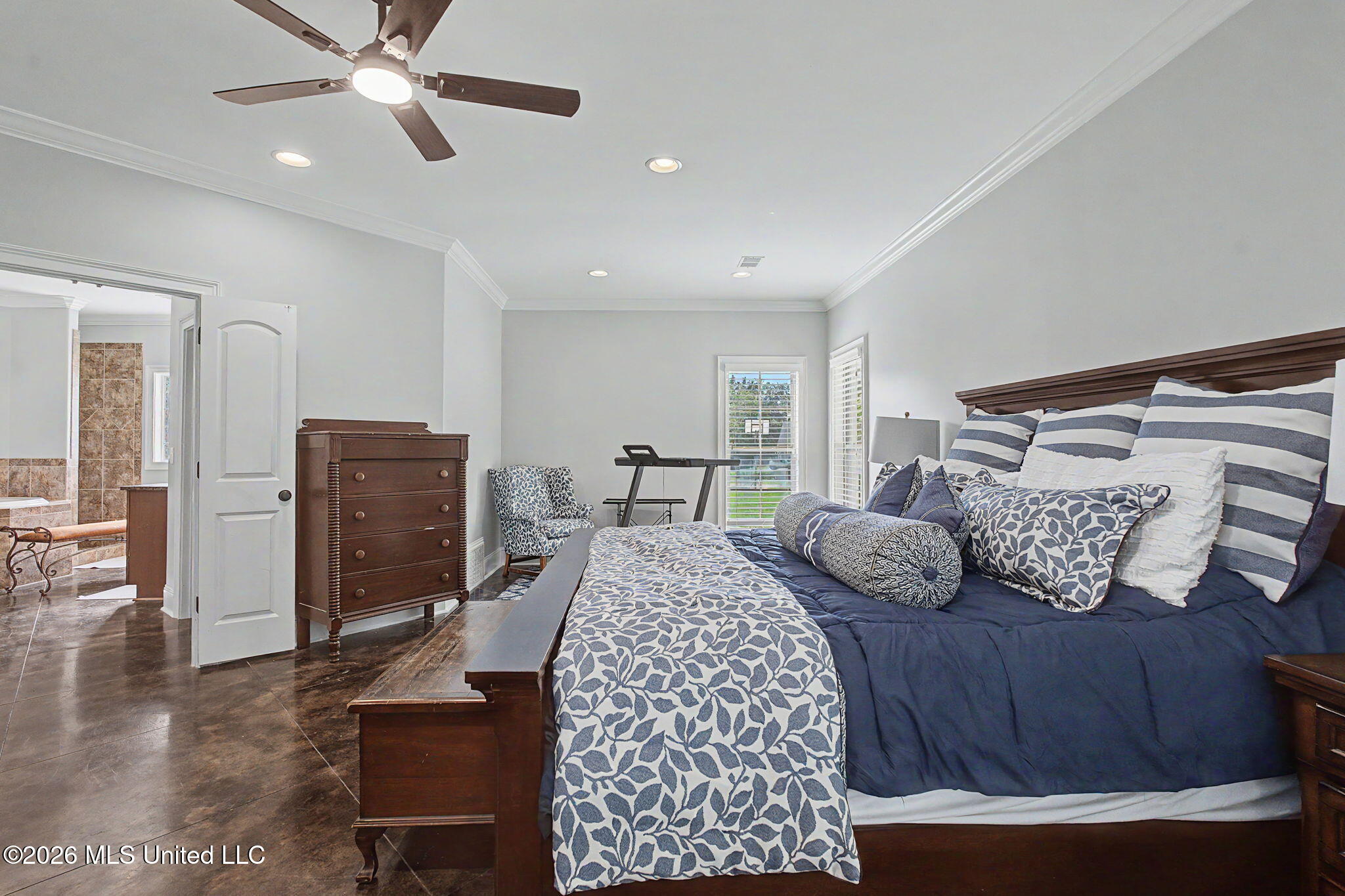 1595 Southern Rdg Trail Olive Branch, MS 38654 - Photo 22 of 48 Master Suite View 2