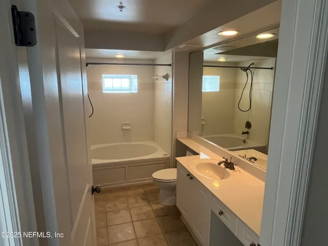 $327,300 | 400 East Bay Street, Unit 1505, Jacksonville, FL 32202