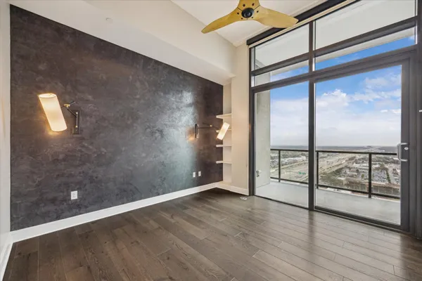 $7,225 | 9757 Katy Freeway, Unit 2501, Houston, TX 77024