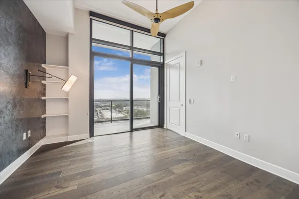 $7,225 | 9757 Katy Freeway, Unit 2501, Houston, TX 77024