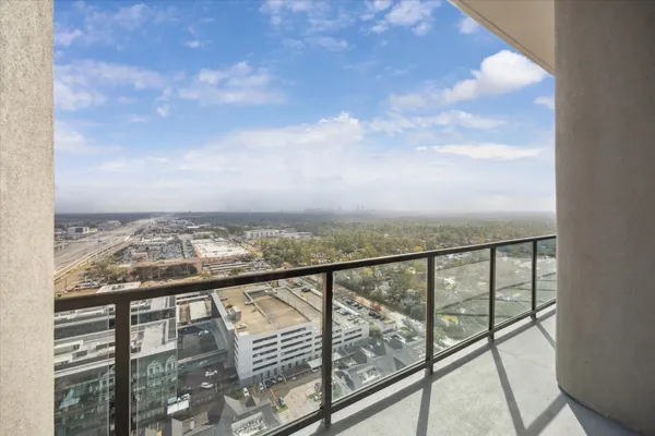 $7,225 | 9757 Katy Freeway, Unit 2501, Houston, TX 77024