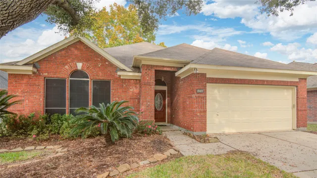 $2,150 | 18422 Auburn Woods Drive, Cypress, TX 77429