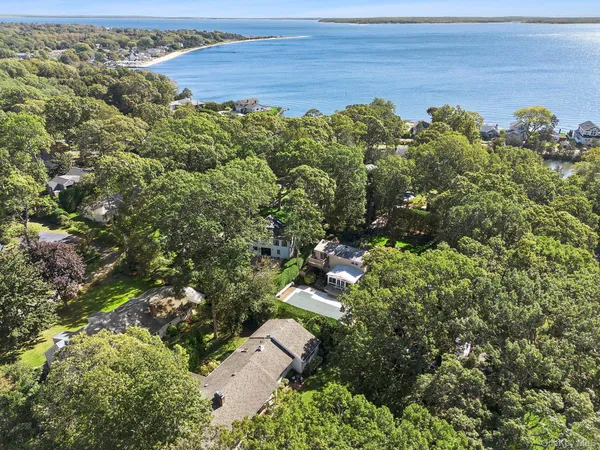 a view of a lake from a yard