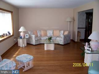 749 Amsterdam Road Mount Laurel, NJ 08054 - Photo 3 of 6 Gallery Image 3
