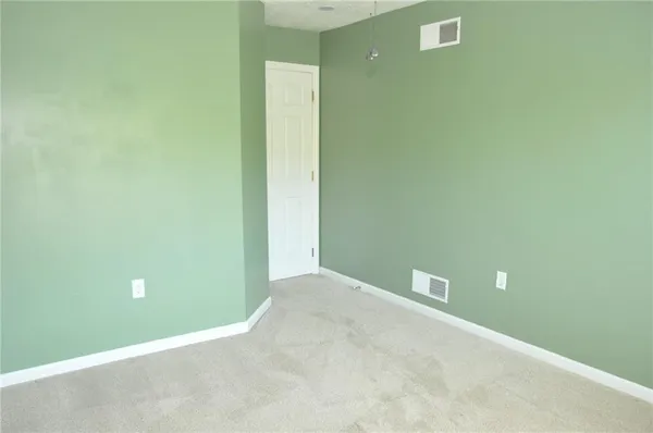 $319,900 | 403 Hunt Club Drive, Greensburg, PA 15601