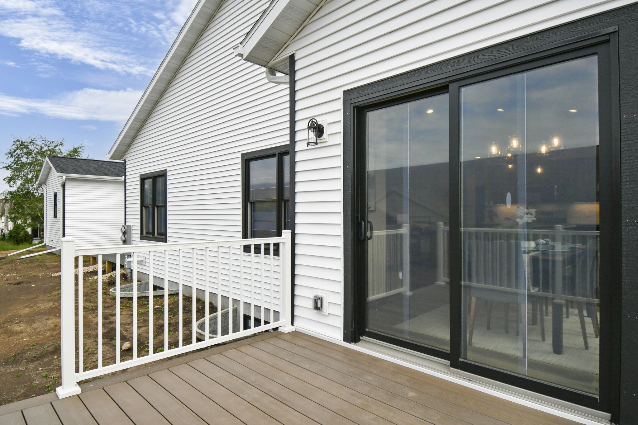 217 Dale Lodi, WI 53555 - Photo 7 of 39