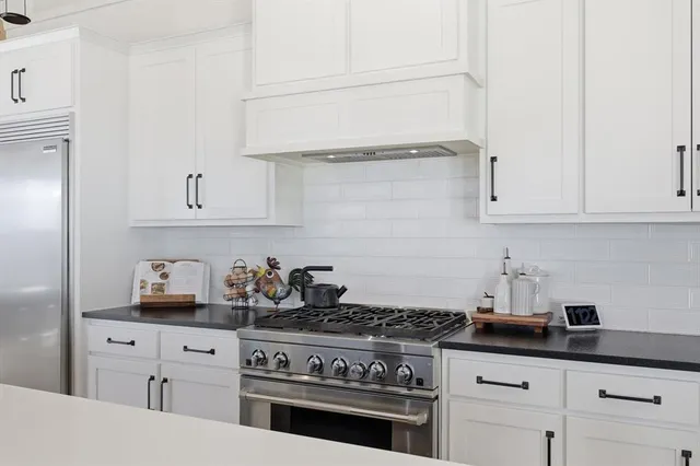 $915,000 | 206 Denton Street East, Argyle, TX 76226