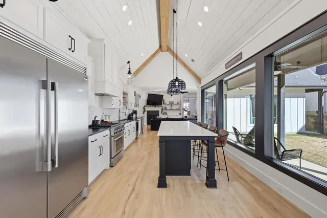 $915,000 | 206 Denton Street East, Argyle, TX 76226