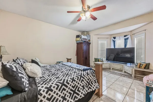 $1,650,000 | 1202 Highway 44, San Diego, TX 78384