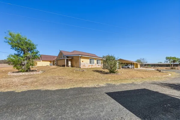 $1,650,000 | 1202 Highway 44, San Diego, TX 78384