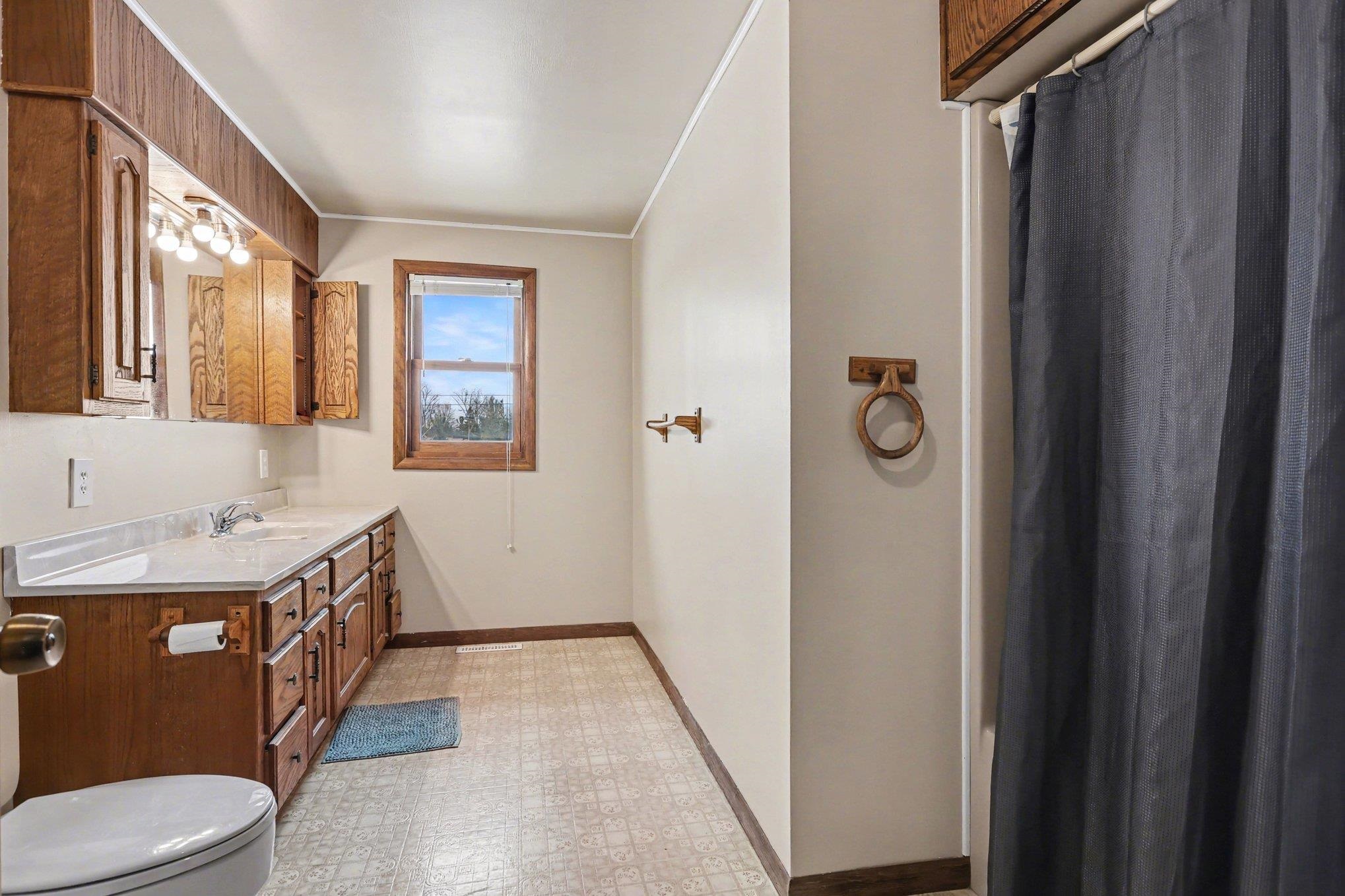 780 South Mackinaw Road Kawkawlin, MI 48631 - Photo 16 of 28