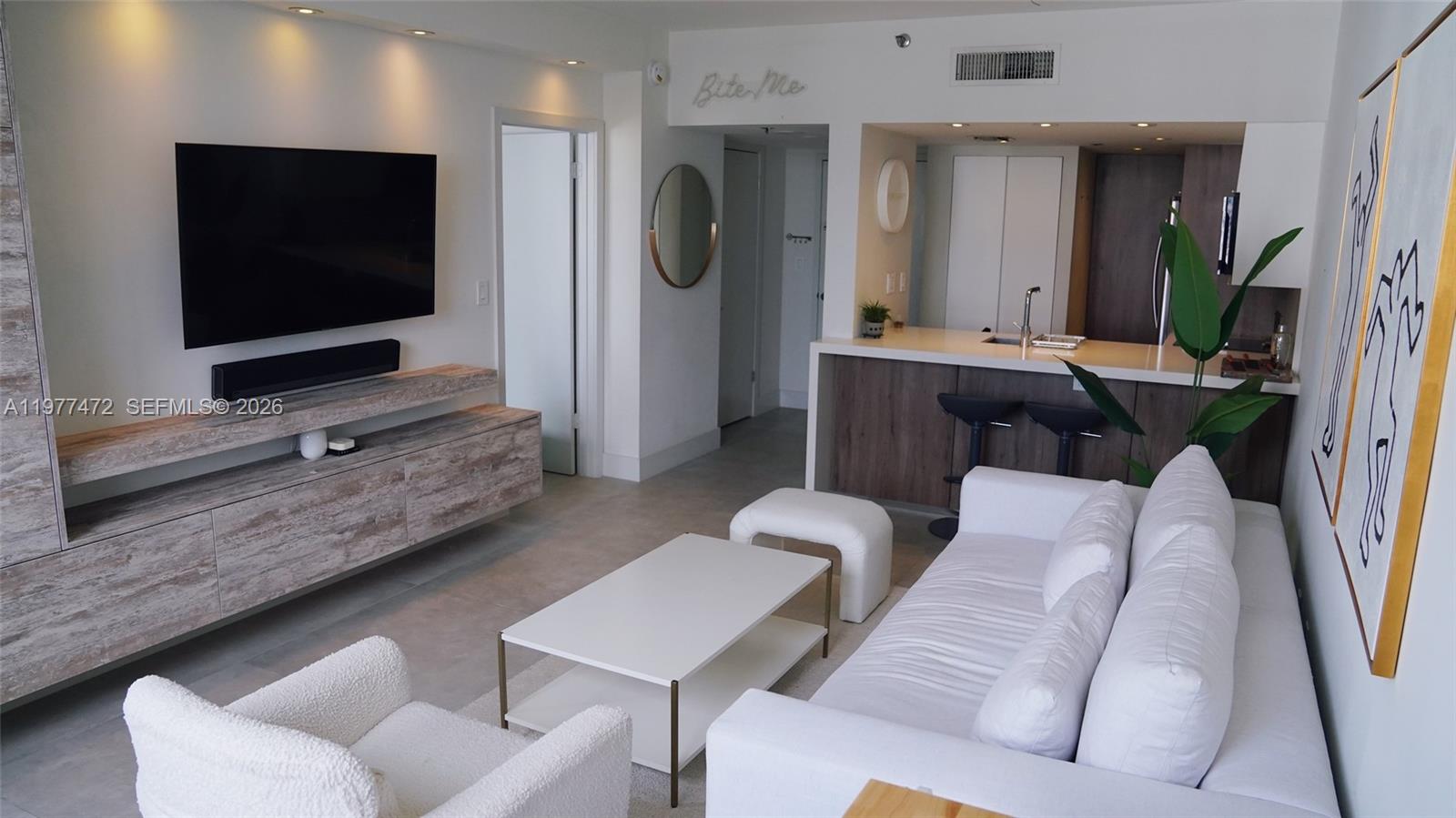 540 Brickell Key Drive, Unit 1711 Miami, FL 33131 - Photo 2 of 20