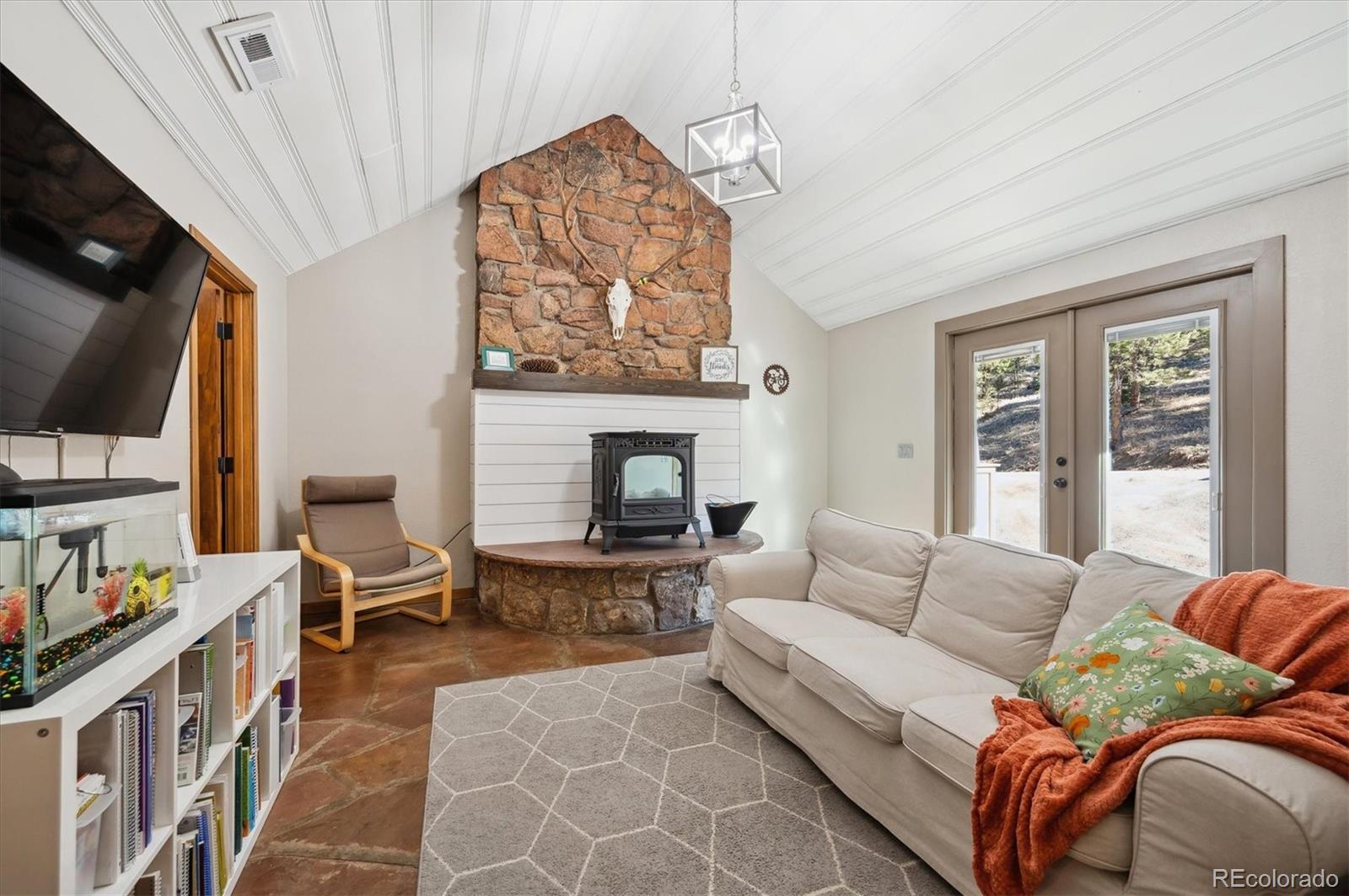 5571 Little Cub Creek Road Evergreen, CO 80439 - Photo 11 of 32