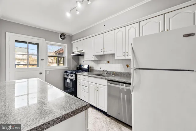 $324,900 | 134 Marburth Avenue, Baltimore, MD 21286