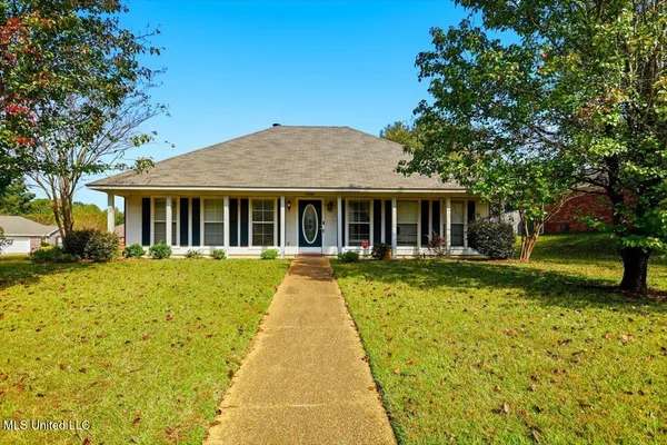 $256,000 | 2046 South Cobblestone Cove, Brandon, MS 39042