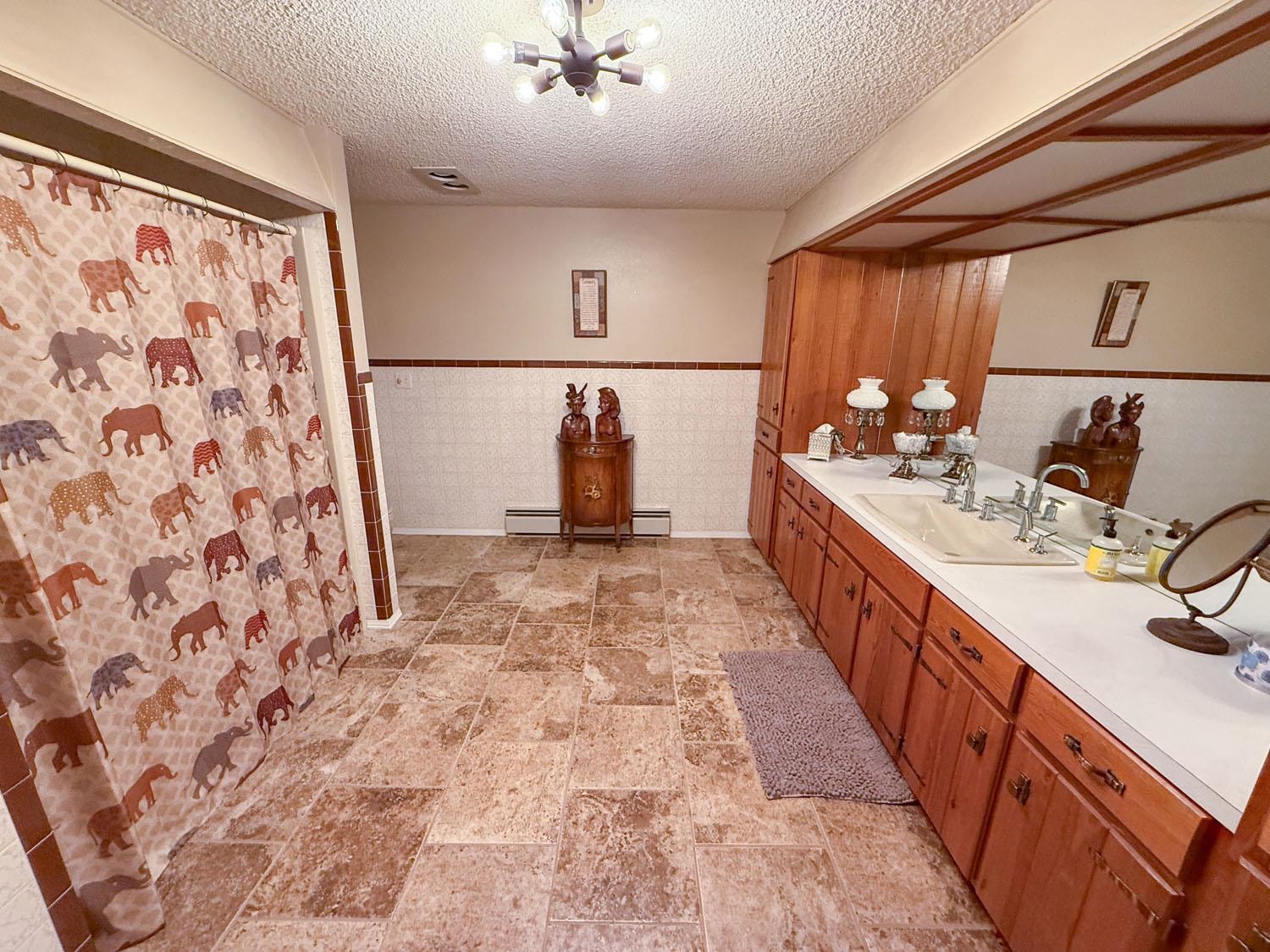 2425 West Main Street Riverton, WY 82501 - Photo 40 of 50