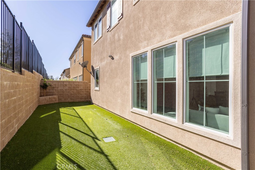 20621 West Chestnut Circle Porter Ranch, CA 91326 - Photo 29 of 37