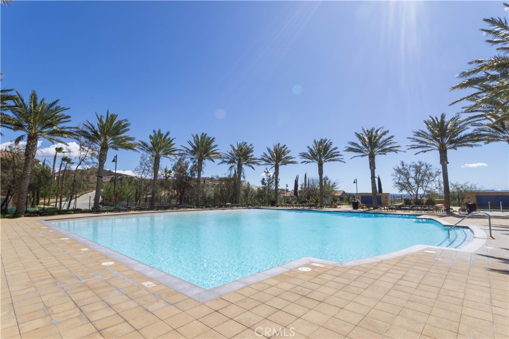 20621 West Chestnut Circle Porter Ranch, CA 91326 - Photo 33 of 37