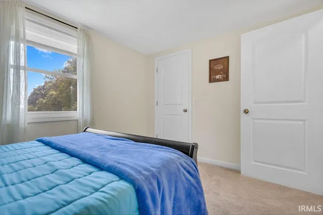 $299,999 | 1744 Parkview Drive, Bedford, IN 47421