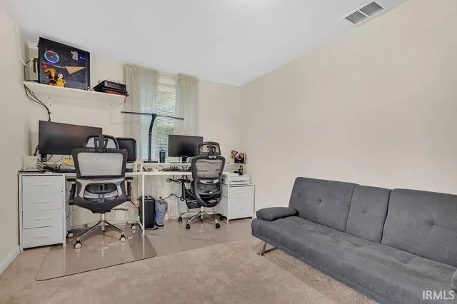 $299,999 | 1744 Parkview Drive, Bedford, IN 47421