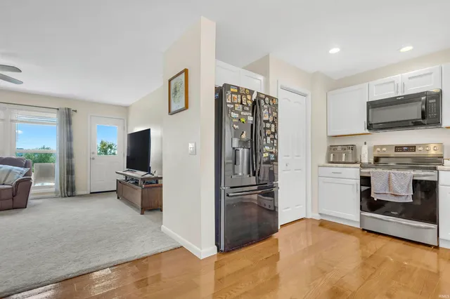 $299,999 | 1744 Parkview Drive, Bedford, IN 47421