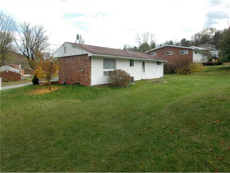 2 Riviera Road Plum, PA 15239 - Photo 19 of 20 Exterior Back.
