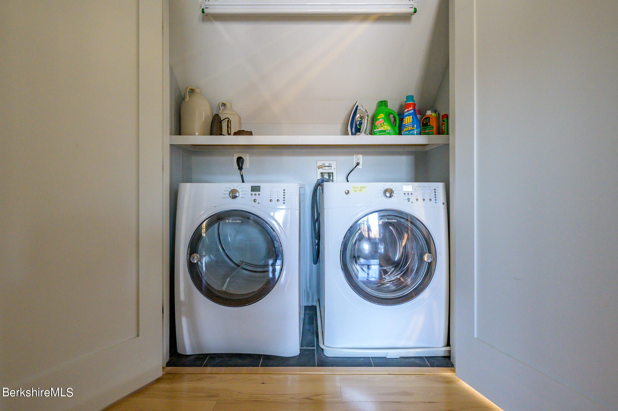 575 Pecks Road Pittsfield, MA 01201 - Photo 40 of 63 Second floor laundry