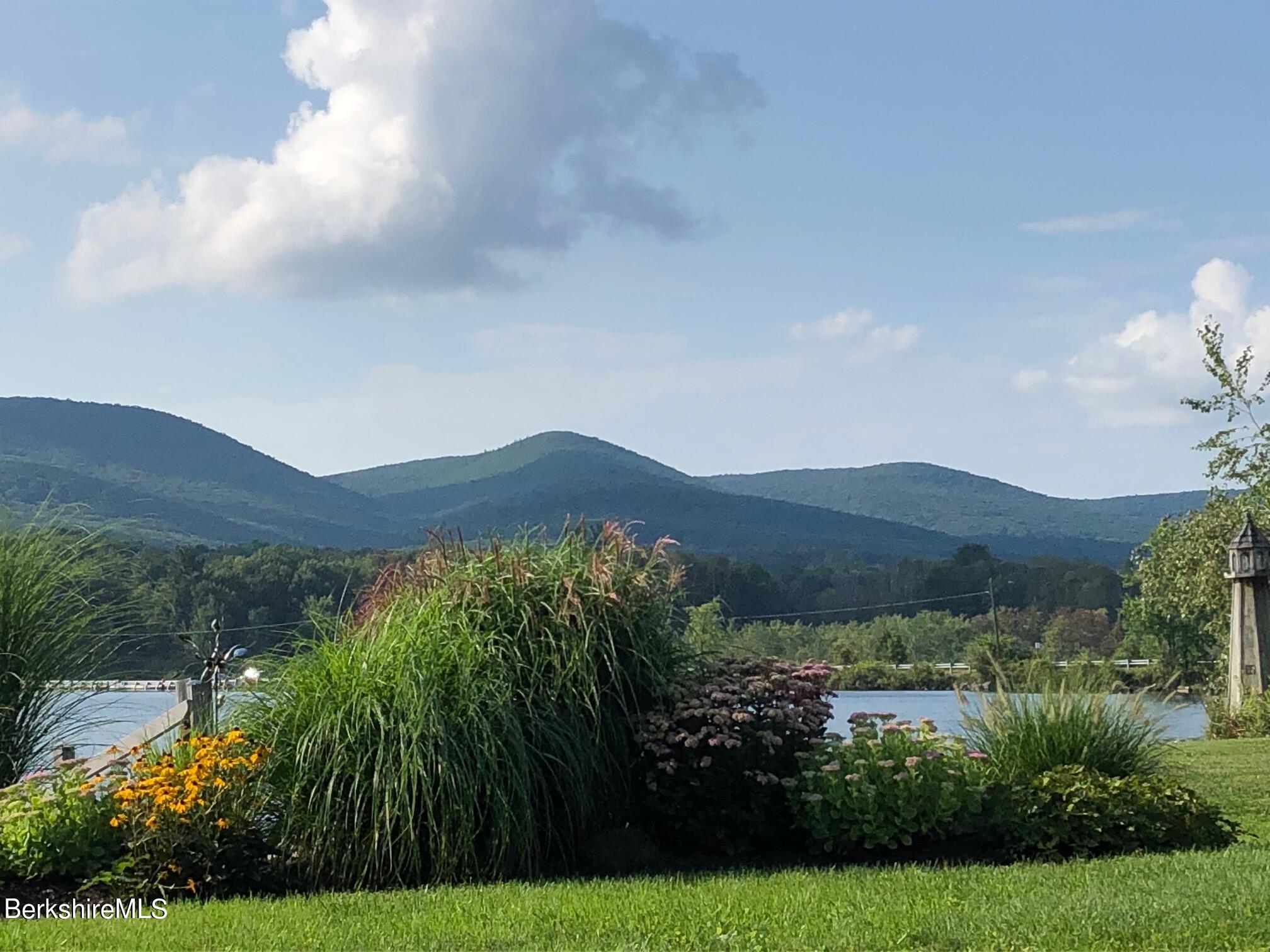 575 Pecks Road Pittsfield, MA 01201 - Photo 44 of 63 Mountain view